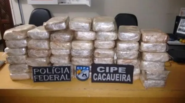 Operação da PF e CIPA apreendem 45kg de cocaína em Itajuípe