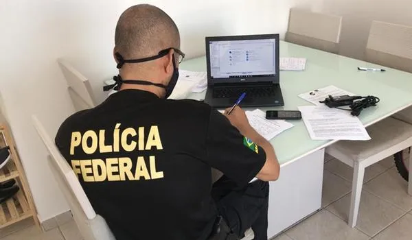 PF cumpre 11 mandados na Bahia em operação que apura desvios de recursos públicos federais 