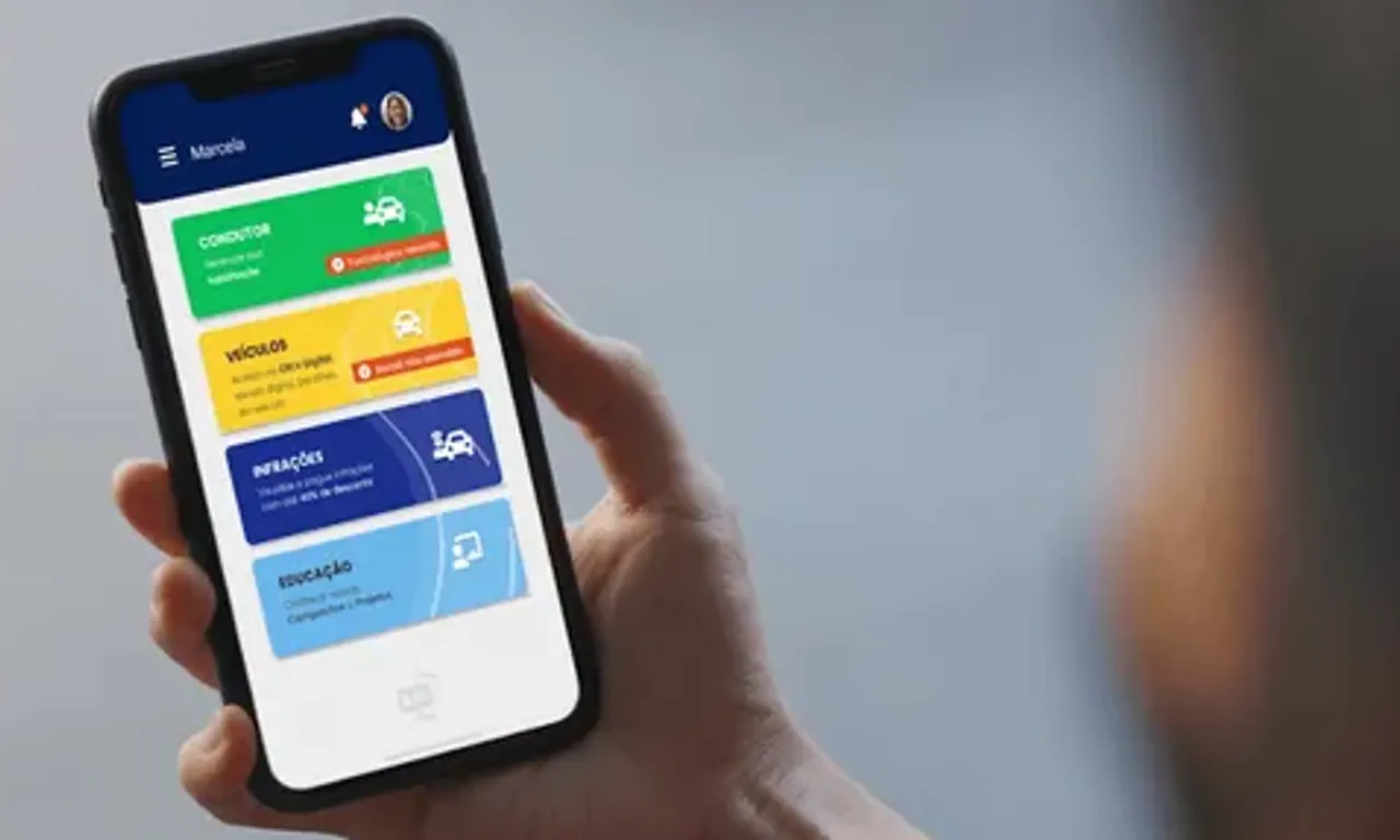 O funcionamento da renova&ccedil;&atilde;o autom&aacute;tica s&oacute; &eacute; poss&iacute;vel gra&ccedil;as &agrave; integra&ccedil;&atilde;o entre bases de dados da Senatran, Detrans estaduais e sistemas digitais do Governo Federal/Foto: Divulga&ccedil;&atilde;o 