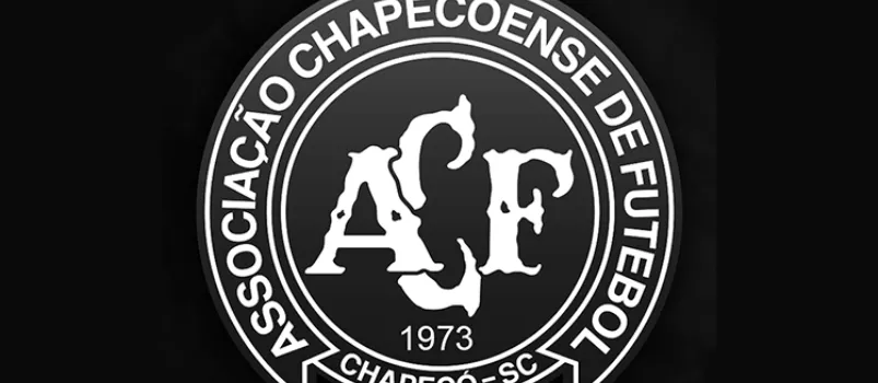 FORÇA CHAPE: Vitória usará uniforme da Chapecoense em jogo contra o Palmeiras no Barradão