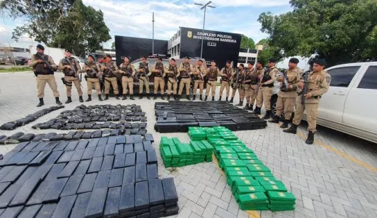 PM apreende uma tonelada e meia de maconha em Feira de Santana