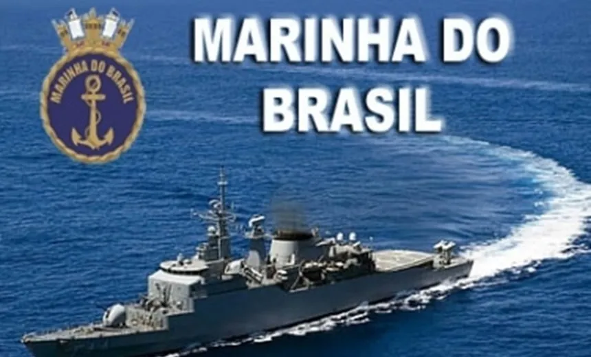 Após polêmica com Iphan, Marinha emite nota sobre ‘pintura no Farol da Barra’