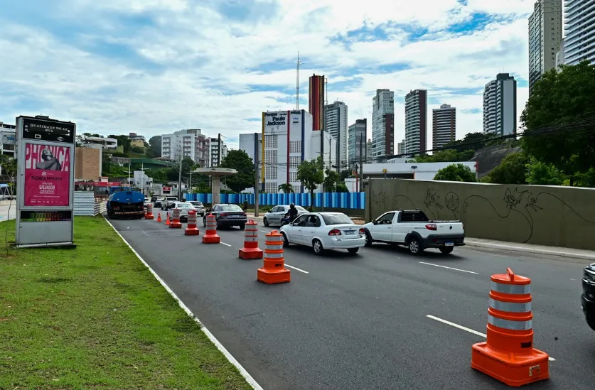 Trecho da Avenida Juracy Magalhães Jr. será interditado por causa das obras na Rua da Lucaia