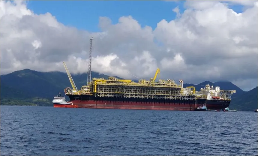 Petrobras investe R$ 400 milhões em pesquisas no litoral brasileiro