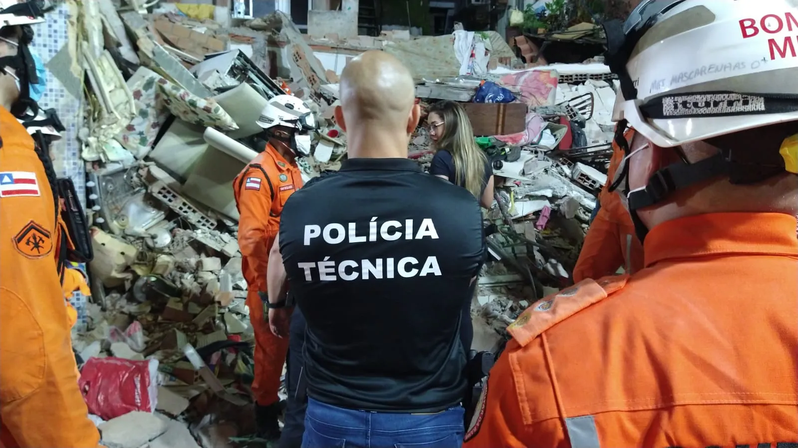 Dono de prédio que desabou é acusado de negligência por familiares de vítimas