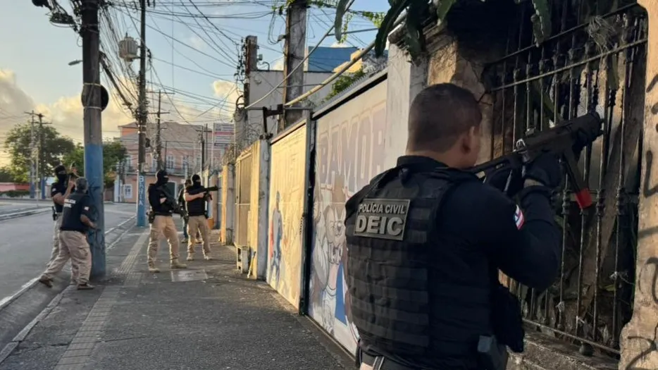 Integrantes da torcida Bamor são presos em operação policial