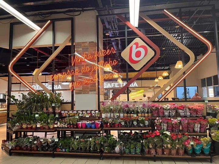 Bompreço Deixou O Salvador Shopping