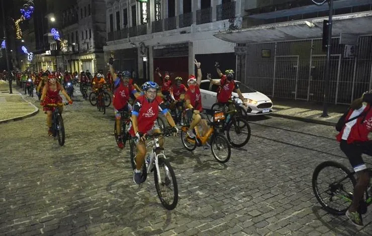 Pedal das Luzes: circuito de bicicleta à noite será realizado nesta terça-feira (19) em Salvador