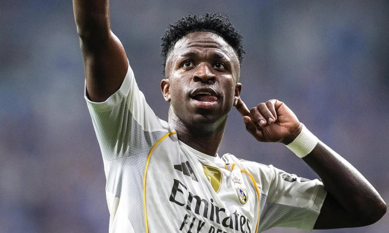 Vinicius Jr. fica fora do top 10 da Bola de Ouro 2025.Foto: redes sociais | @vinijr