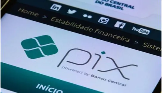 Conheça história do golpista do pix que desistiu do crime e paquerou vítima: 'Largo o golpe por você'
