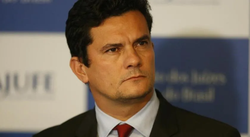 LAVA JATO: Moro defende condução coercitiva de Lula e diz ?que não significa antecipação de culpa’