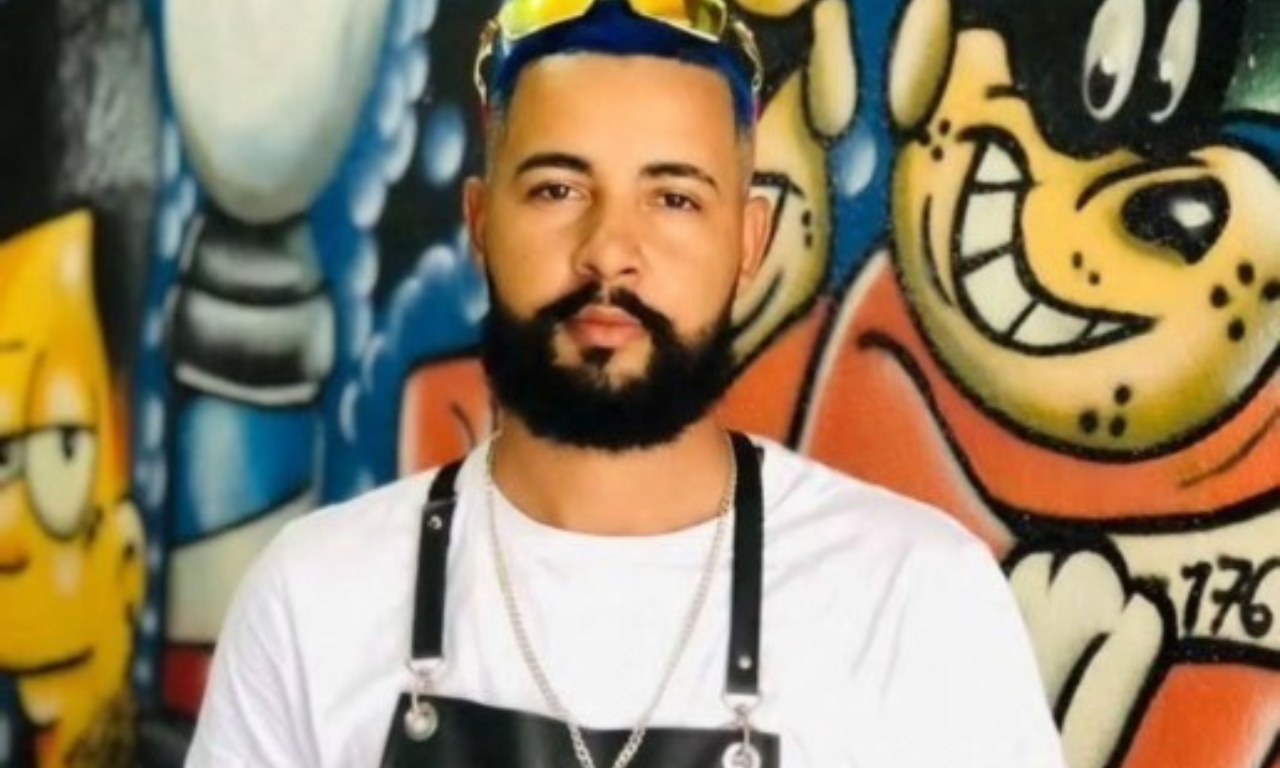 Cabeleireiro é executado dentro de salão no sul da Bahia.Foto: Arquivo pessoal