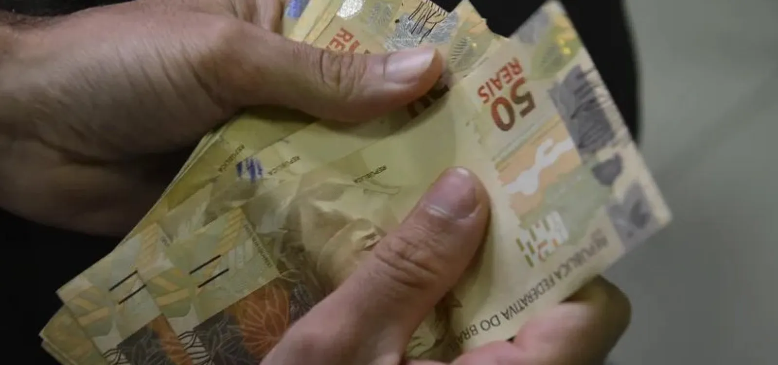 INSS inicia pagamento da primeira parcela do 13º para aposentados e pensionistas