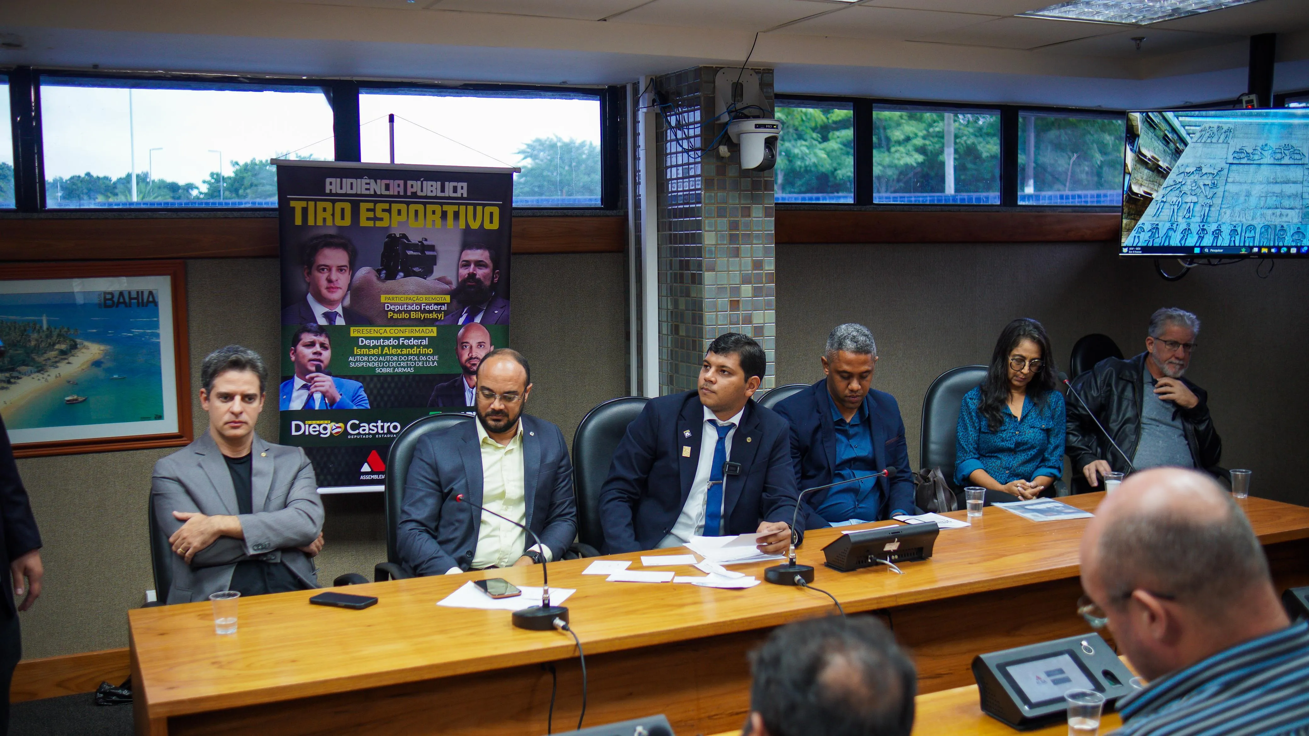 Liderada por deputado, audiência pública sobre tiro esportivo é realizada na AL-BA