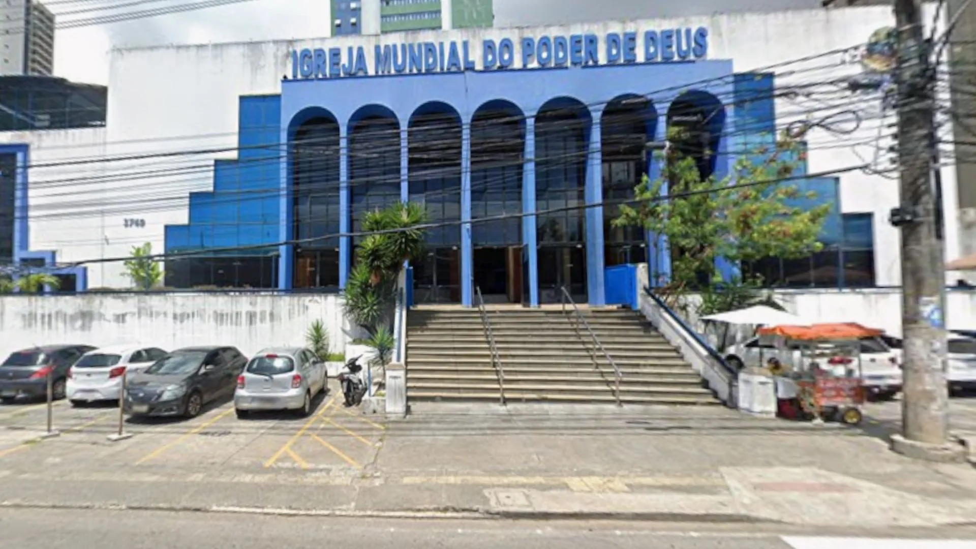 Casal é morto a tiros após fugir para se proteger em igreja em Salvador