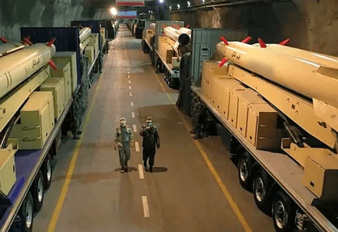 Israel bombardeou o território vizinho sob justificativa de autodefesa; Irã faz retaliação e sobe tensão de risco nuclear no Oriente Médio. Foto: Redes Sociais