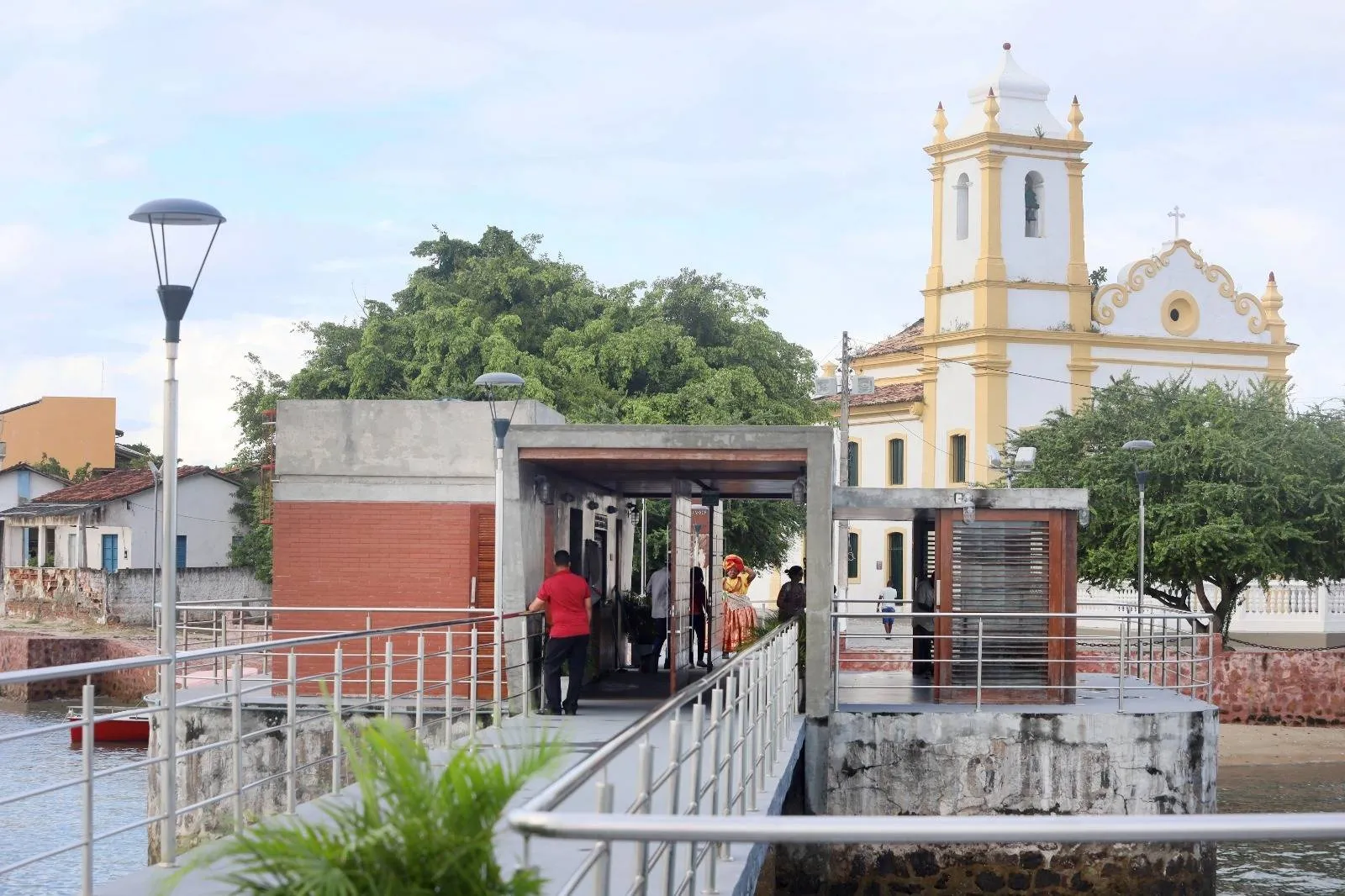 Novo Terminal Turístico é entregue à população da Ilha de Bom Jesus dos Passos