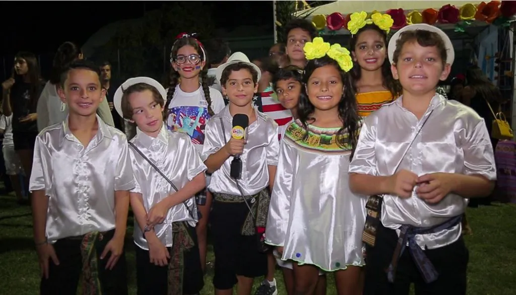CLUBE DA ALEGRIA: Criançada ‘conhece’ diversos países no Festival Internacional