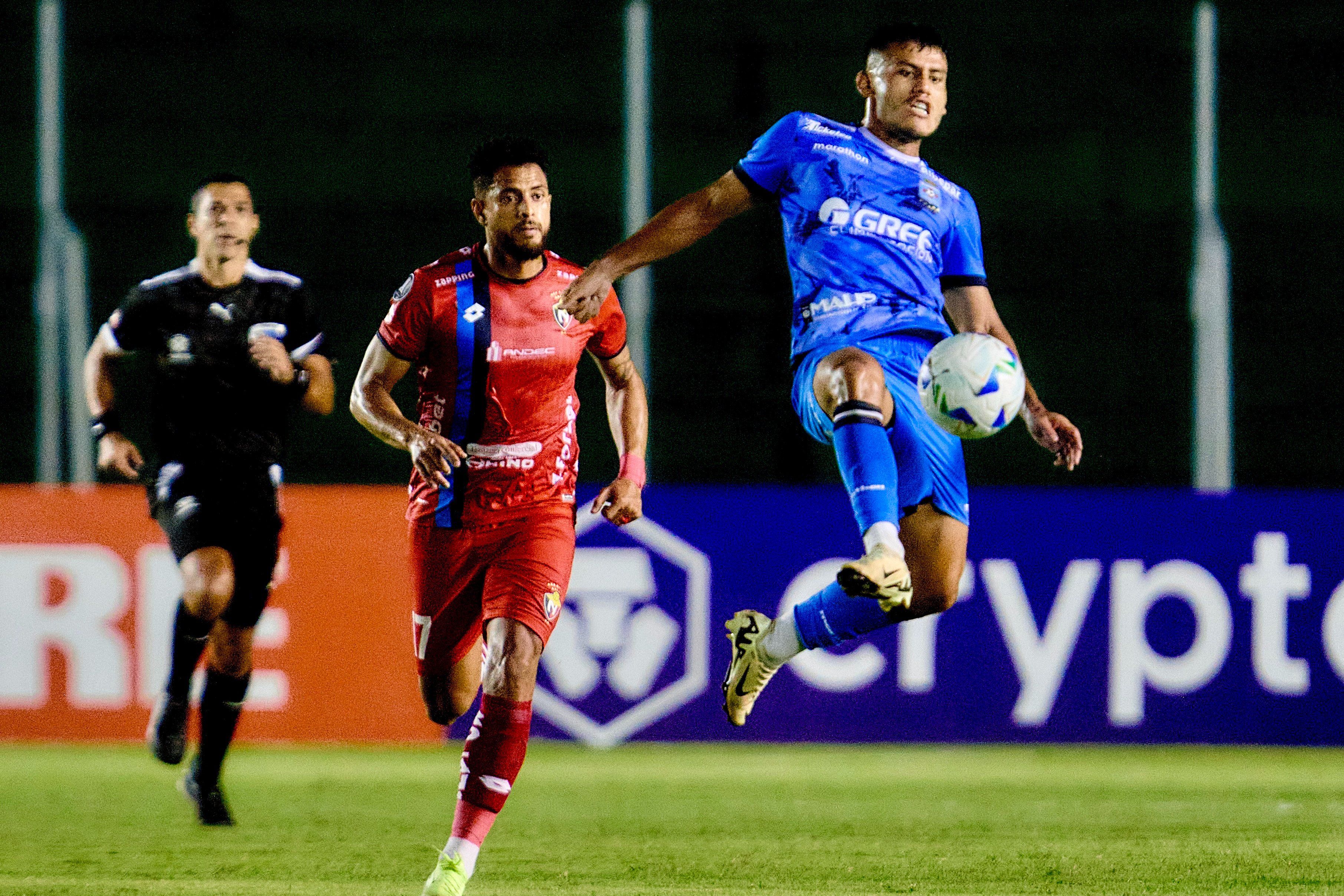 Blooming e El Nacional jogam em Santa Cruz de La Sierra. Foto: Divulgação/Conmebol
