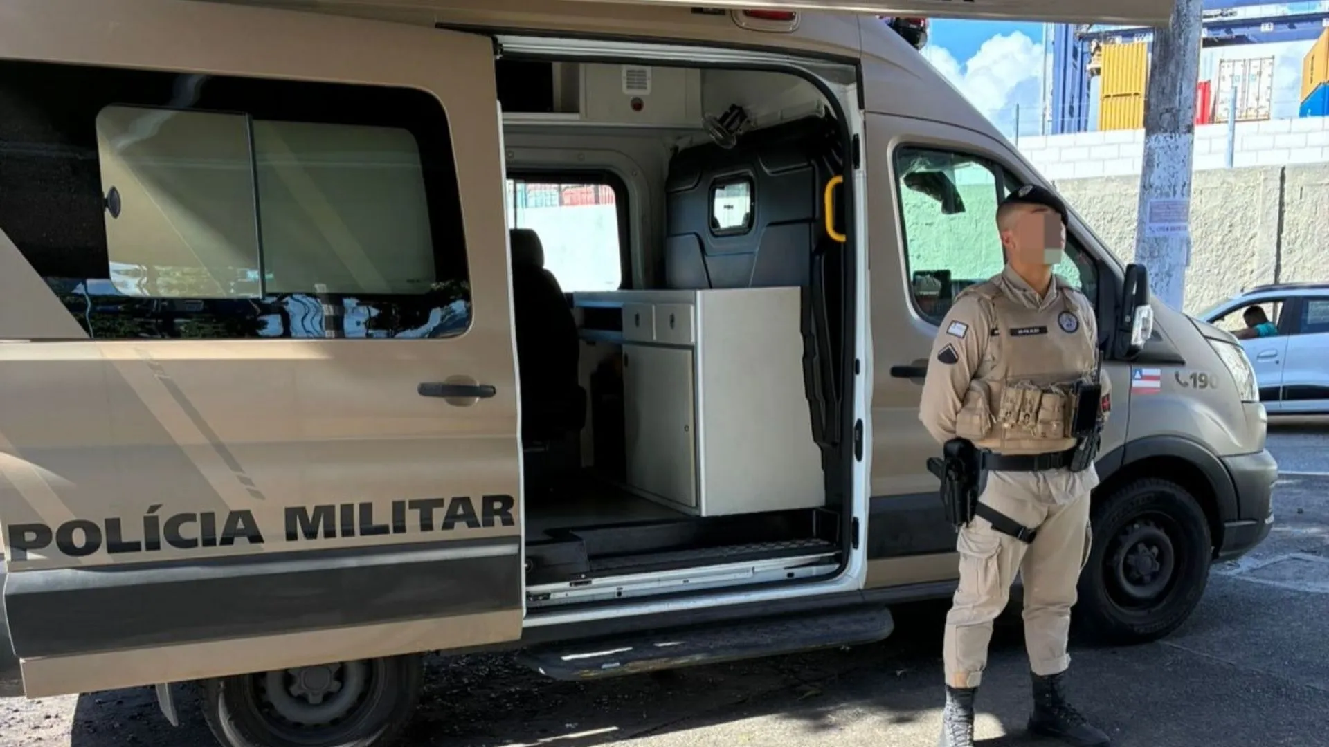 Homem foragido da Justiça é detido no terminal do ferry-boat
