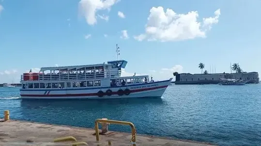 Travessia Salvador-Mar Grande foi suspensa após ventos fortes e mar agitado. Foto: Reprodução | Astramab