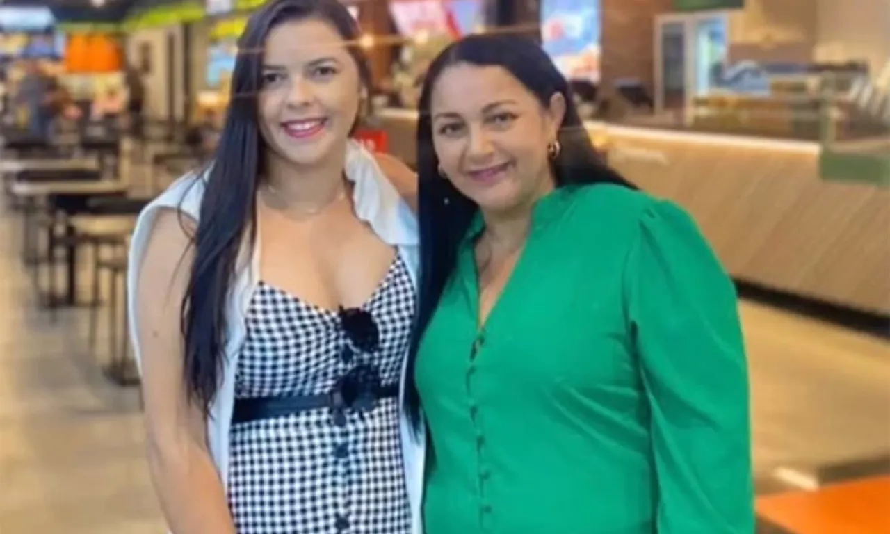 Ex-secretária e mãe