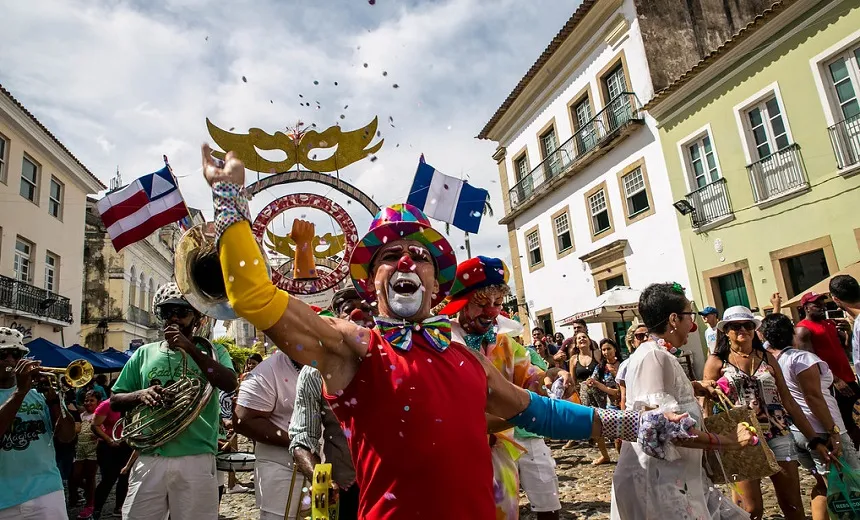 Abertas as inscrições para contratações artísticas do Carnaval do Pelô e Pipoca 2020; saiba como participar