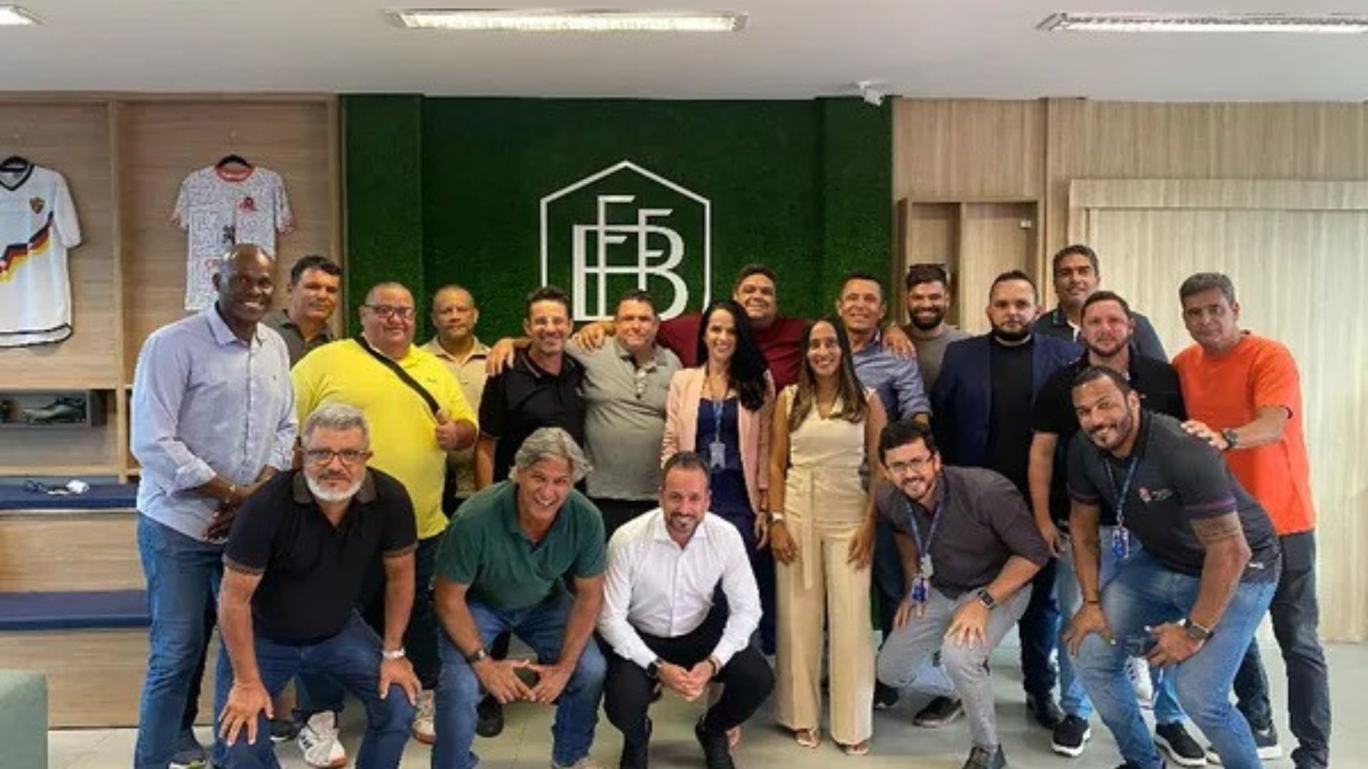  Dirigentes reunidos para o Baian&atilde;o; Divulga&ccedil;&atilde;o/FBF