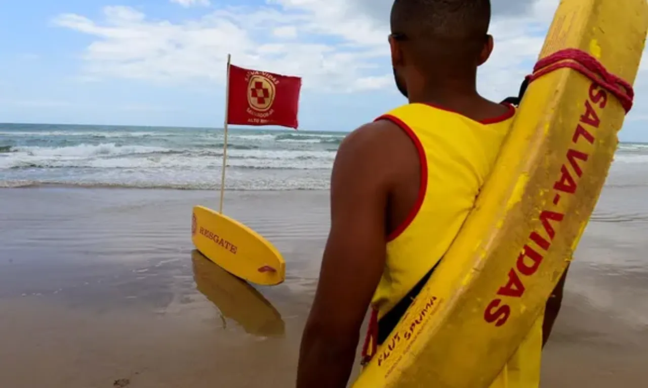 Casos de afogamento em Salvador.Foto: Jefferson Peixoto / Secom PMS