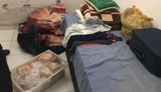 Fiscalização acha carne e galinhas sendo vendidas sem higiene alguma em cidades baianas