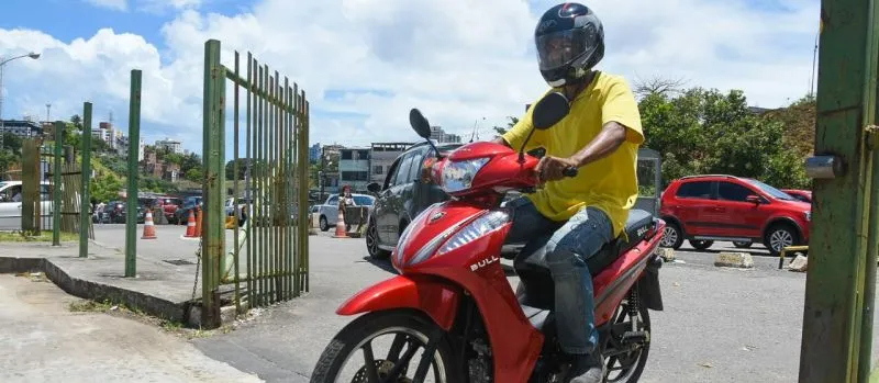 ORDEM NA CASA: Autoescolas passam a ser obrigadas a oferecer curso de habilitação de ?cinquentinhas?