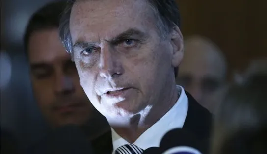 Datafolha: Bolsonaro avança e diminui distância com Lula; petista continua com chances de levar no primeiro turno