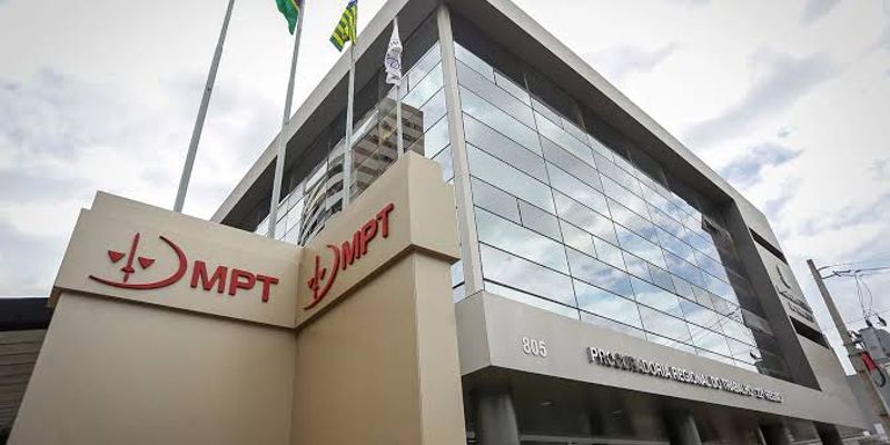 A UEFS será multada se os casos de assédio moral continuem/Foto: Divulgação 