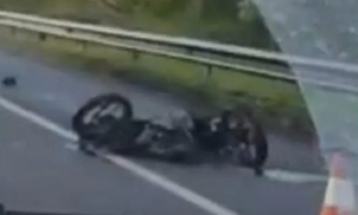 Motociclista morre após se envolver em acidente na Estrada CIA-Aeroporto
