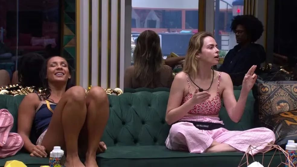 Após veto, Ana Paula, do BBB 26, questiona Líder: 'Como foi a festinha?'