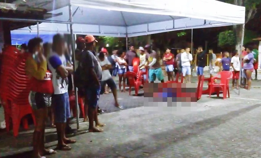 Adolescente é morto a tiros no centro de Conceição do Jacuípe