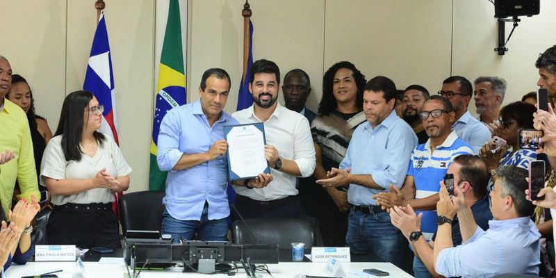 O sistema de ônibus é o mais abrangente, com diversas linhas cobrindo diferentes áreas da cidade de Salvador/Foto: Valter Pontes