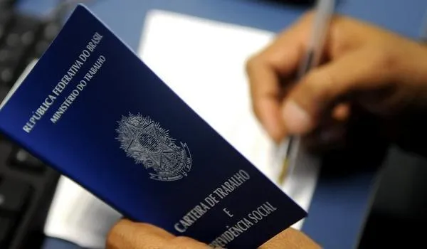 Programa que permite a redução de jornada e salário durante pandemia é prorrogado até dezembro