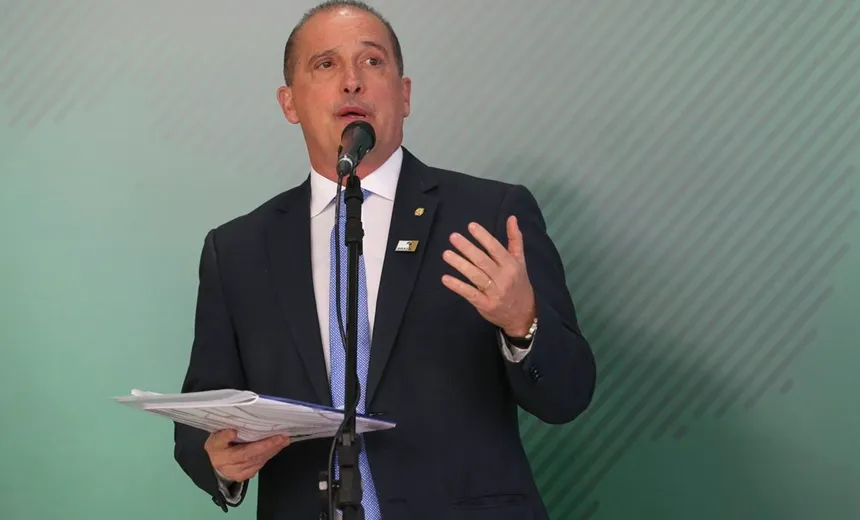 Governo pretende digitalizar serviços até final de 2020; "ao alcance de qualquer smartphone", afirma Lorenzoni