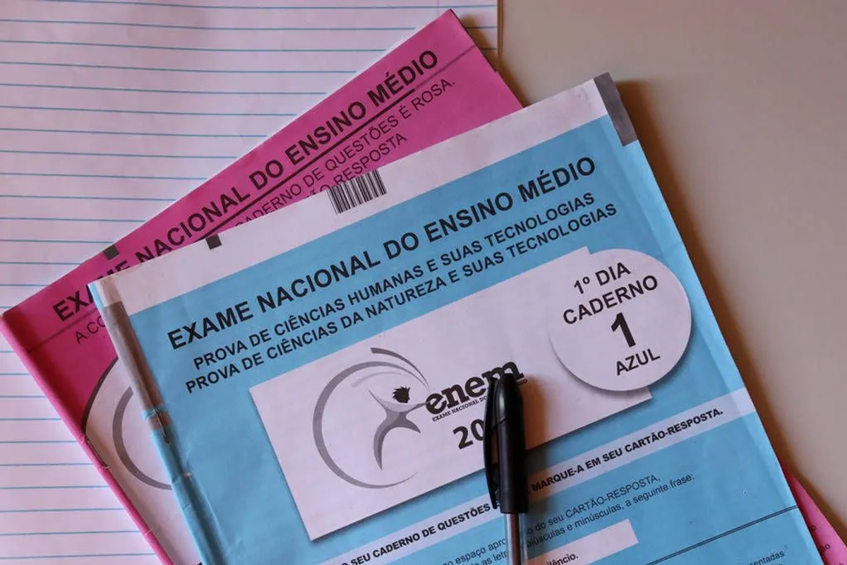 Inep divulga edital do Enem 2026. Foto: Ilustração | Shutterstock/Brenda Rocha
