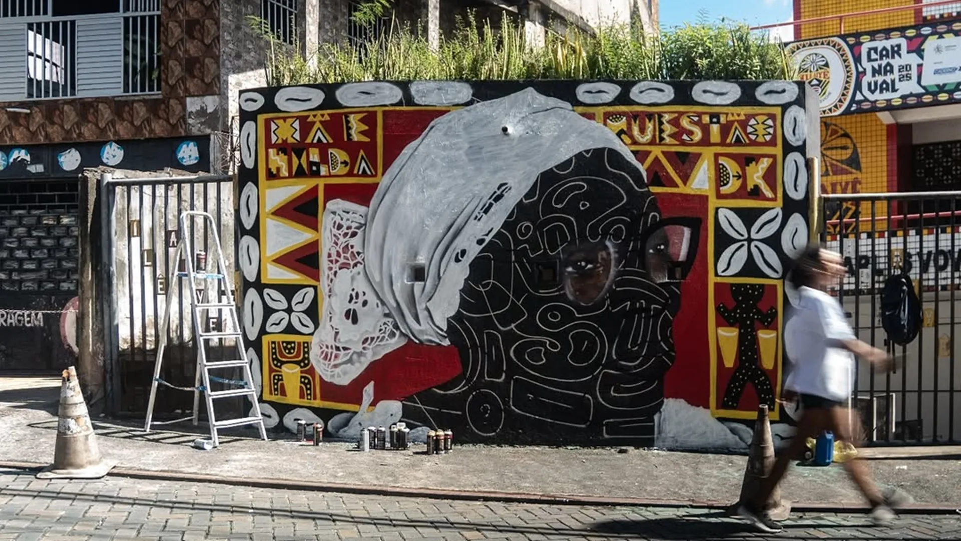 Tem Arte nas Ruas leva intervenções artísticas a comunidades de Salvador