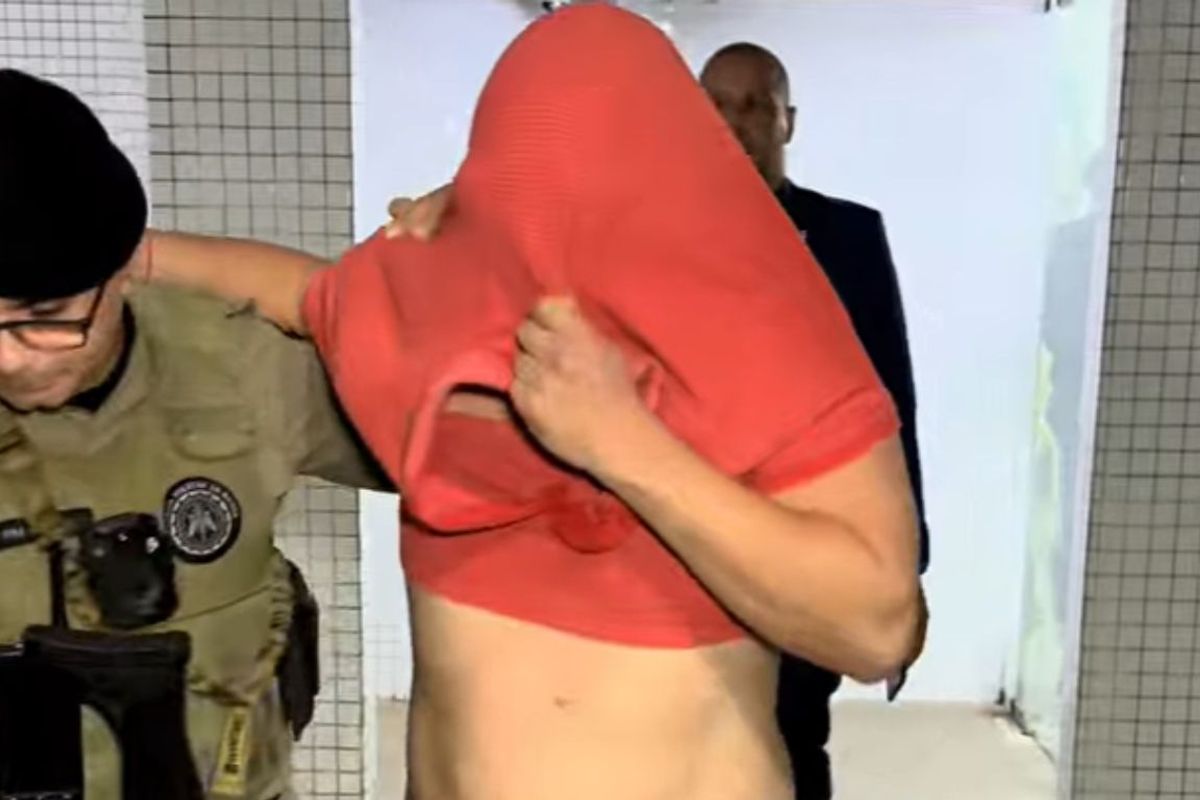 M&eacute;dico preso por importuna&ccedil;&atilde;o sexual em Salvador. Foto: reprodu&ccedil;&atilde;o | Al&ocirc; Juca