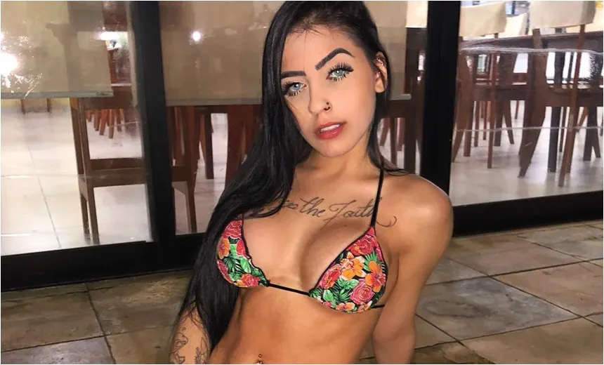 MC Mirella abusa do &#8216;quadradinho&#8217; em vídeo nas redes sociais; confira