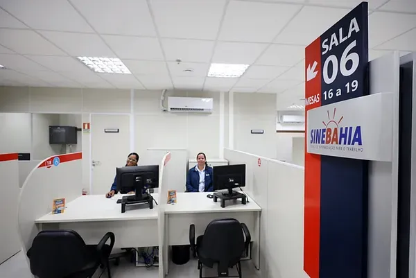 Vagas de emprego do SineBahia: Confira oportunidades nesta segunda (01/06)