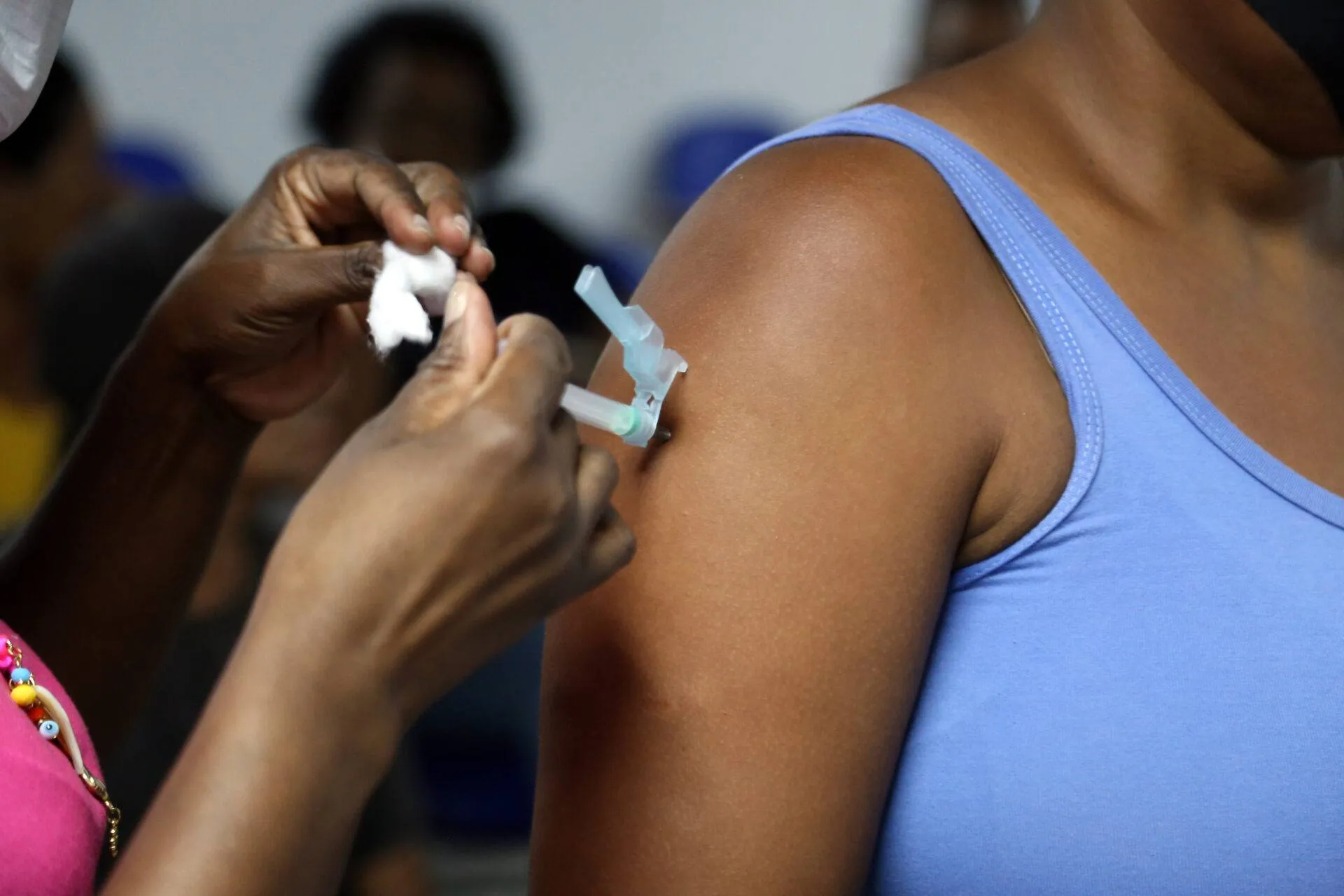 Covid-19 e gripe: confira os postos de vacinação em Salvador nesta terça (4)