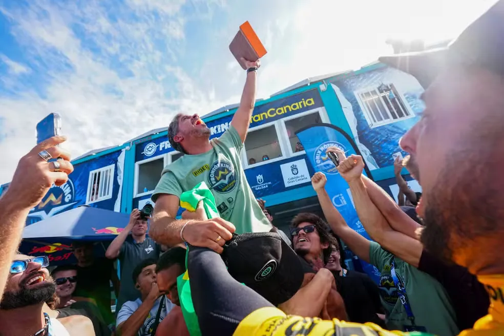 Histórico: Uri Valadão é bicampeão mundial de bodyboard