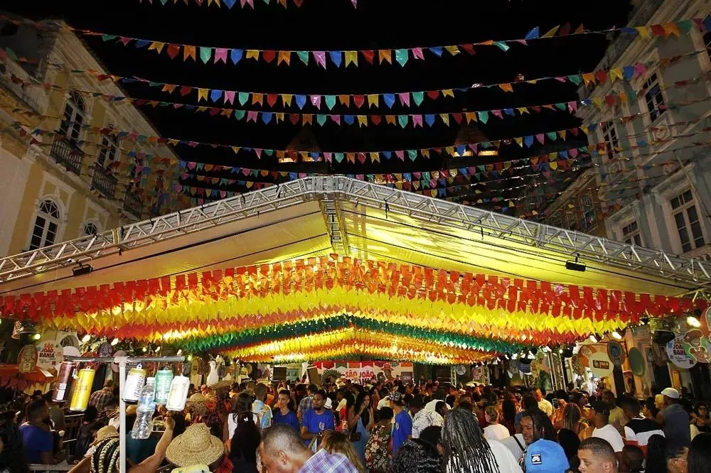Evento gratuito 'Minha Sanfona Toca e Fala' agita Largo Pedro Archanjo neste Sábado de Aleluia