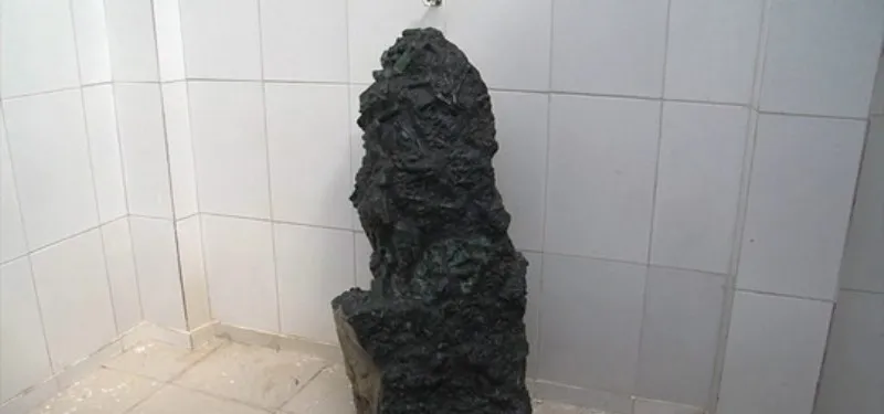 TESOURO ESCONDIDO: Esmeralda de 360 kg e 1,3m de altura é encontrada no norte da Bahia