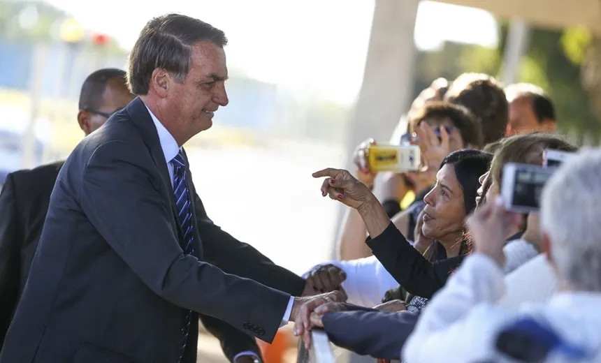 Bolsonaro se reúne com governadores da Amazônia Legal