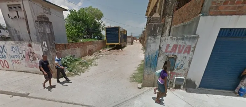 PORTELINHA: Homem é encontrado morto próximo a ?Cidade de Plástico? em Salvador